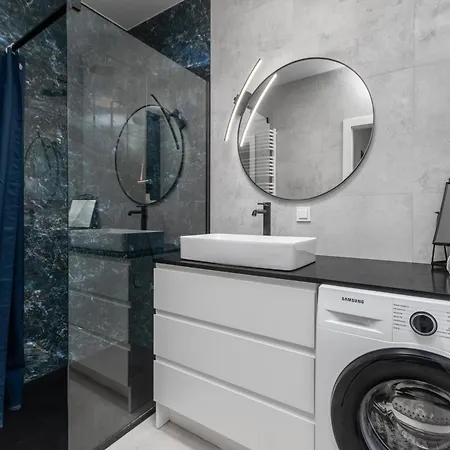 Apartment Zupnicza 18 By Homeprime Warsaw